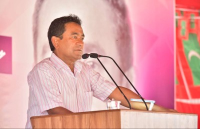 ފްރޭމް ކުރުމުގައި ރައީސް ޔާމީން ބައިވެރިވޭ، ޒިންމާ ކުރުވާނަން: ނާޒިމް