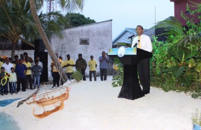 އެންމެ ބޮޑު މައްސަލައަކީ ރިޝްވަތު ދޭ މަހުޖަނު: ނަޝީދު