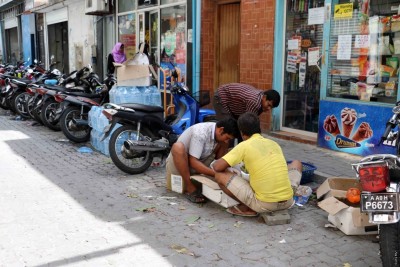 އަތޮޅުތެރޭ ފިހާރަތައް ޗެކުކުރުމަށް ކޮންމެ ރަށަކުން ޓީމެއް ނަގައިފި