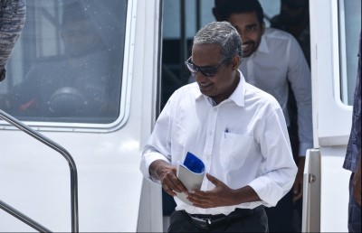 ކުރީގެ ޖުޑިޝަލް އެޑްމިނިސްޓްރޭޓާ ހަސަން މިނިވަން ކުރަން އަމުރުކޮށްފި