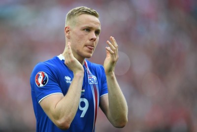 ލޯނުގެ ދަށުން ސިގްތޯސަން ގަލަތަސަރާއީއަށް