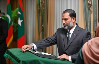 ހޫނު ބަހުސަކަށް ފަހު، އިމްރާންގެ ޖަލު ހުކުމްގެ މައްސަލަ ވެސް ހުކުމަކާ ހަމައަށް