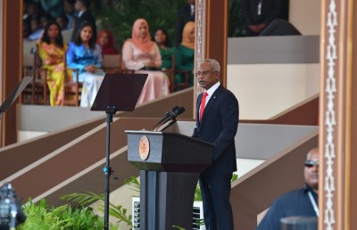 ހުވާގައި ދެމިހުންނާނަން، އެއްވެސް ރައްޔިތަކު ބާކީ ނުވާނެ: ރައީސް