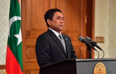 ކުރީގެ ރައީސް ޔާމީން، އެއް މިލިއަން ޑޮލަރު ހަވާލު ކުރެއްވި: އޭސީސީ