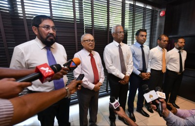 ވާދަކުރަނީ އެކުގައި، ގޮތެއް ނުނިމެނީ ދާއިރާތަކާ މެދު!