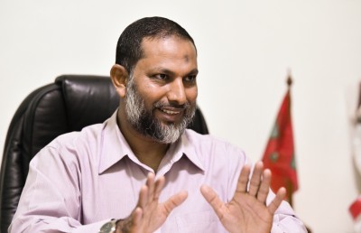 ދައުލަތް ބޮއްސުންލާފައިވާ މިންވަރު ސާފު، ހައްލު ކުރާނަން: ހޯމް މިނިސްޓަރު