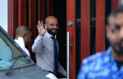 ފާރިސް ޖޭއެސްސީގެ މެމްބަރުކަމުގެ ހުވާ ކުރައްވައިފި