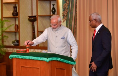 މޯދީ ރާއްޖެ ވަޑައިގަތީ ޑީލެއްގެ ދަށުން: ޚަލީލް