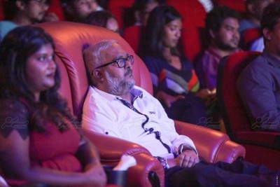 ނާޝިދުގެ ޓްރިބިއުޓް ޝޯއިން އޭނާގެ ސްޓައިލާއި ހަނދާންތައް