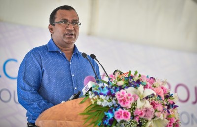 ސަރުކާރުގެ ގިނަ ކުންފުނިތަކުގެ އިސްވެރިން ވަކިކޮށްފި