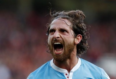 އެލަންގެ ލަނޑާއެކު ޔުނައިޓެޑް އަތުން ސްޓޯކަށް ޕޮއިންޓެއް