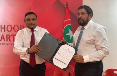މެމްބަރު ހުސައިން މަނިކާއި ޝާހު ވެސް ޖޭޕީއަށް