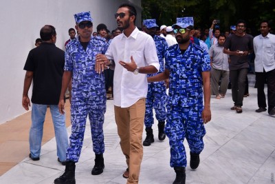 ގައުމީ ޓީމުން އަޑުބަރޭ ބާކީކުރުމުން އެމްޑީޕީން ފާޑުކިޔައިފި