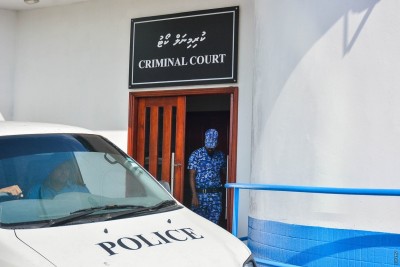 ވަކީލަކާ ނުލައި މައްސަލަ ކުރިއަށް ގެންދިޔަ ކަމަށް ބުނެ ގާޒީއެއްގެ މައްސަލަ ޖޭއެސްސީއަށް