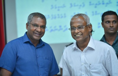 ޖުނައިދު އެމްޑީޕީއަށް ސޮއިކުރައްވައިފި