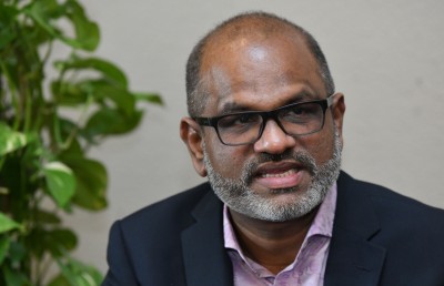 ކުށެއް ނުކުރަން، އަޅުގަނޑު މިނިވަންކޮށްދީ: ނާޒިމް