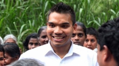 ނަމަލް ރާޖަޕަކްސަ ހައްޔަރު ކުރުމުން 200 މިލިއަން ރުޕީސްގެ ބަދަލު ހޯދަން ދައުވާކޮށްފި