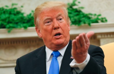 ޗައިނާގެ މުދަލުގެ ޓެރިފް 25 ޕަސެންޓަށް ބޮޑުކުރަން ޖެހިދާނެ: ޓްރަމްޕް