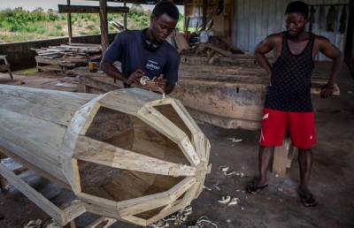 ގާނާގައި ސަންދޯއް މުޅިން ތަފާތު ސިފަތަކެއްގައި!