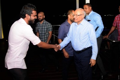 މައުމޫން ބޭއްވި ކައުންސިލު ބައްދަލުވުމުގައި ޕީޕީއެމަށް އެސްޖީއަކު އައްޔަންކޮށްފި
