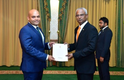 ރައީސްގެ ސްޕޯކްސްޕާސަނަކަށް ހޫދު