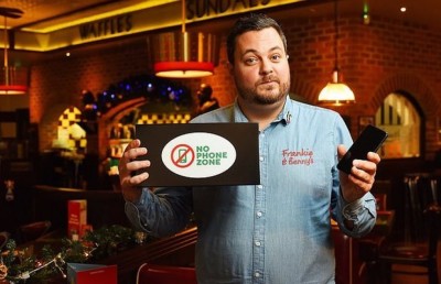 ފޯނު ހަވާލު ކުރާ ކަސްޓަމަރުންނަށް ހިލޭ ކެއުމެއް