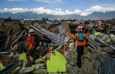 އިންޑޮނީޝިއާ އަށް ބިންހެލުމެއް އަތުވެއްޖެ