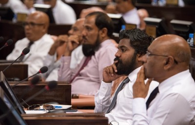ޕެޑުން ޓެކްސް ނުނަގަން ގިނަ މެމްބަރުން ތާއީދު