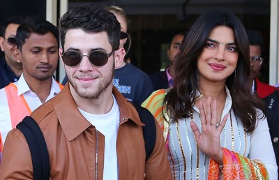 ޕްރިޔަންކާ އާއި ނިކް ކައިވެނިކޮށްފި