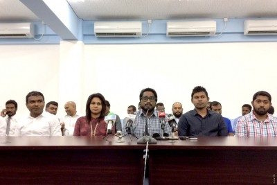 ސިޔާސީ ފާރަތްތައް ކުޅިވަރުން އެއްފަރާތް ކުރުމަށް ތައްޔާރު: ބައްސާމްގެ ޓީމު