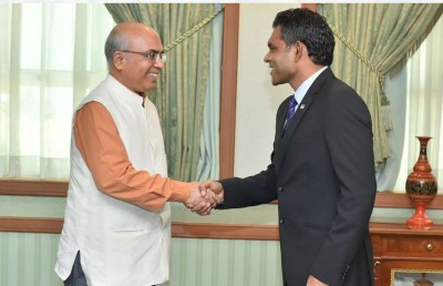 ސަރުކާރުގެ ފުރަތަމަ 100 ދުވަހުގެ ވައުދުތައް ފުއްދަން އިންޑިއާއިން އެހީތެރިވާނެ: ސަފީރު