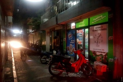 ތޫނުއެއްޗަކުން ހަމާލާދިން ޒުވާނާ އައިސީޔޫ އަށް ބަދަލުކޮށްފި