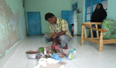 ހާލިދު: ދަބަރާ، ދަވާދު ދަފަ ތަކެތިން ފަރުވާދޭ ދިވެހި ބޭސްވެރިޔާ!