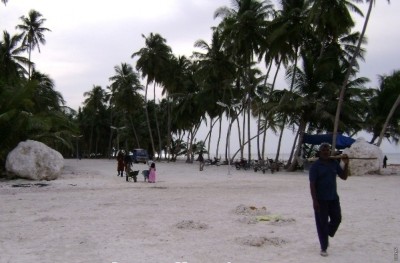 ނޭކުރެންދޫގައި އަންހެނަކު ގެނބިގެން މަރުވެއްޖެ