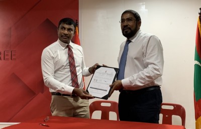 މަޖިލިސް އިންތިހާބުގައި ޔާމީންގެ ތާއީދު ރިޔާޒް ރަޝީދަށް