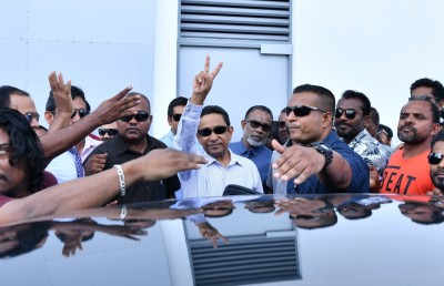 ޔާމީން ހާޒިރުކުރީ ފައިސާގެ ދެ މައްސަލައެއްގައި