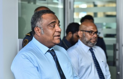 އިމިގްރޭޝަން ކޮންޓްރޯލަރު އަންވަރު އިސްތިއުފާ ދެއްވައިފި