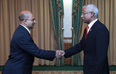 މަރުތައް ބަލާ ކޮމިޝަނުން މުނާޒް އިސްތިއުފާ ދެއްވައިފި