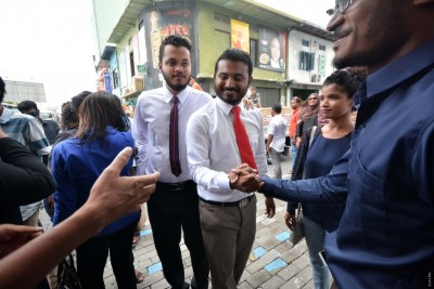 ދިފާއީ ވަކީލު ހާޒިރު ނުވުމުން ވިސާމްގެ ޝަރީއަތް ކެންސަލް