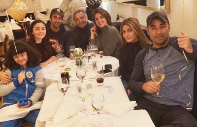 އަންހެނުން ނީޓޫގެ ޕޯސްޓަކުން ރިޝީ ކަޕޫރްގެ ބައްޔާ މެދު އިތުރު ޝައްކެއް