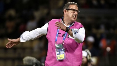 އަލްޖީރިއާ މުބާރާތުން ކެޓުމުން ކޯޗު އިސްތިއުފާ ދީފި