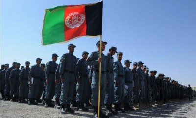 އަފްގާނިސްތާނުގައި އެއް އާއިލާއަކަށް ނިސްބަތްވާ އަށް ފުލުހަކު މަރާލައިފި