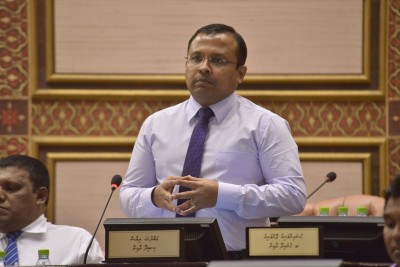 ފުލުހުންނަށް ބޮޑުކުރި މުސާރަ ނުދޭ މައްސަލަ މާލިއްޔަތު ކޮމެޓީއަށް