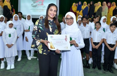 ކަލާފާނު ސްކޫލުގެ 30 އަހަރު ކުލަގަދަކޮށް ފާހަގަކުރަނީ