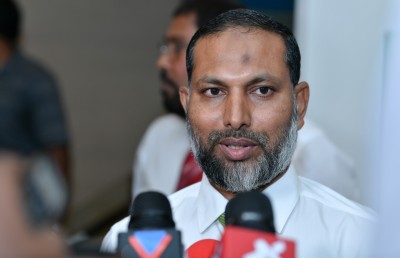 އެއީ އިމްރާންގެ ފްލެޓެއް ނޫން، އަޅުގަނޑުގެ ފްލެޓެއް: އަނބިކަނބަލުން