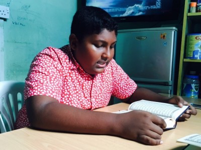 ނަބީހު ހާފިޒަކަށް، މުޅިން ވެސް އިބުރަތް!