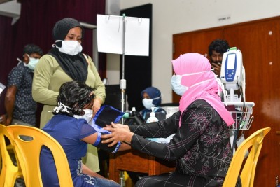 އައިޖީއެމްއެޗާއި އޭޑީކޭއިން މާބަނޑު މީހުންނަށް އިންފްލުއެންޒާ ވެކްސިން ޖަހައިދެނީ