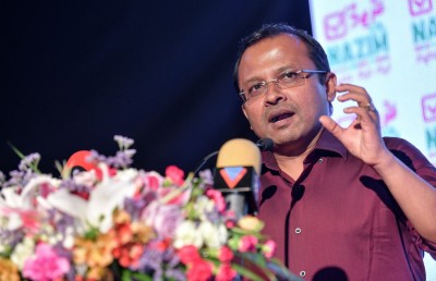 ރައްޔިތުންގެ މަޖިލިހުގައި ކުލަގަދަކޮށް އޮވެ، ސަރުކާރު ހިމާޔަތް ކުރާނީ ޖޭޕީ: ރިޔާޒް