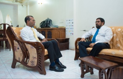މަޖިލިހުގެ އިންތިޚާބާ ގުޅުވައިގެން ނަޝީދު ދައްކަވާ ވާހަކަފުޅުތަކަށް ގާސިމްގެ ހޫނު ރައްދެއް!