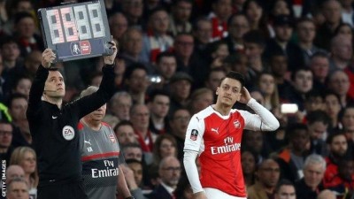 އާސެނަލްއާއި މެންޗެސްޓާ ސިޓީ އެފްއޭކަޕްގެ ސެމީއަށް